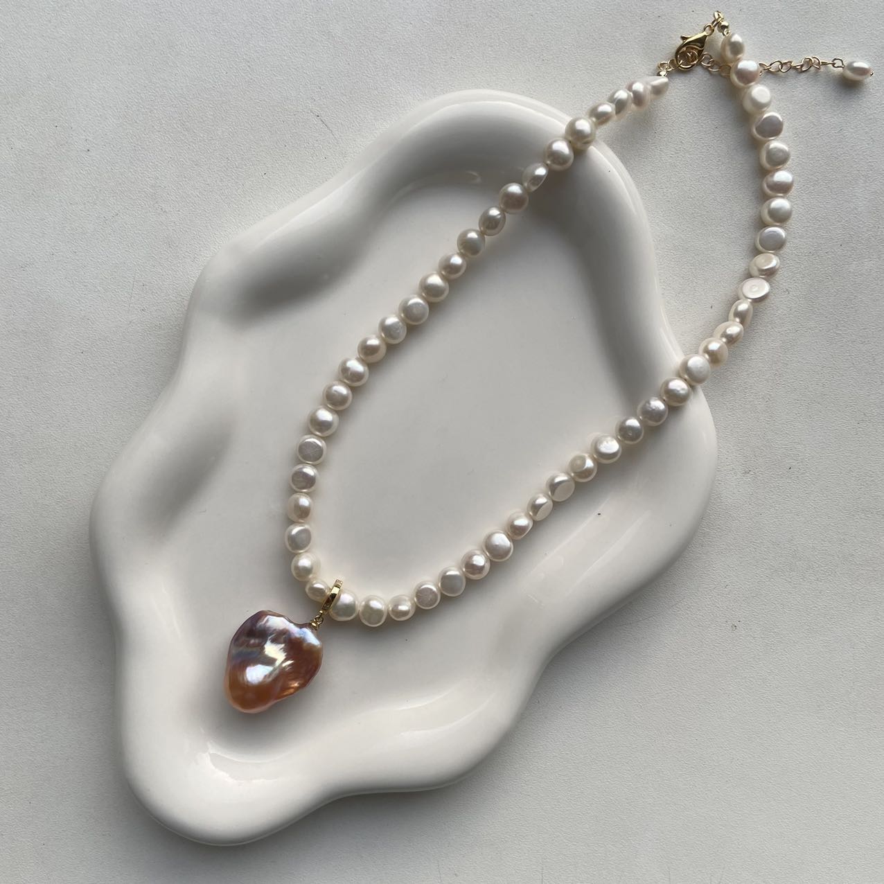 Basic Freshwater pearl necklace