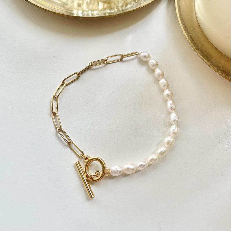 Buy now the beautiful Pearl Chainlink Bracelet from Amore Jewellery